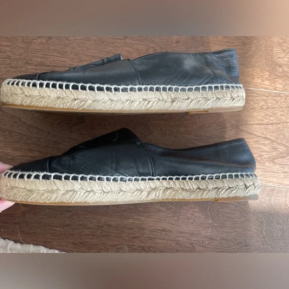 Authentic CHANEL Lambskin CC Espadrilles - Picture 7 of 10